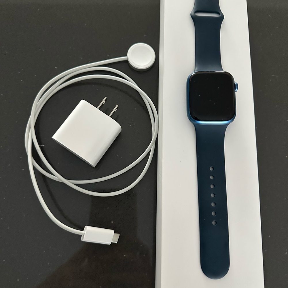 Smartwatch with Blue Band